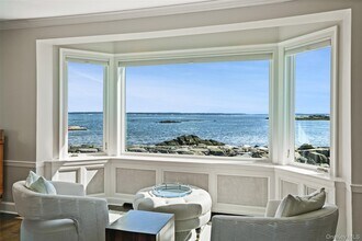 6 Pine Island Rd in Rye, NY - Building Photo - Building Photo