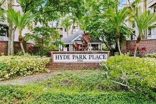 1000 W Horatio St in Tampa, FL - Building Photo