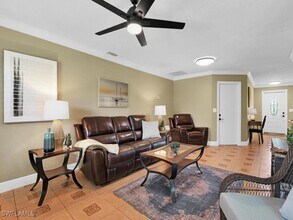 1825 SW 36th Terrace in Cape Coral, FL - Building Photo - Building Photo