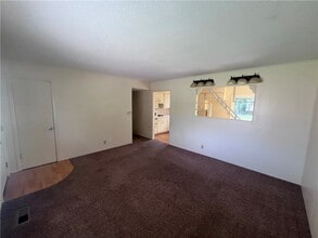 609 Cedar St in Springdale, AR - Building Photo - Building Photo