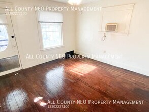 12321 Imperial Ave in Cleveland, OH - Building Photo - Building Photo