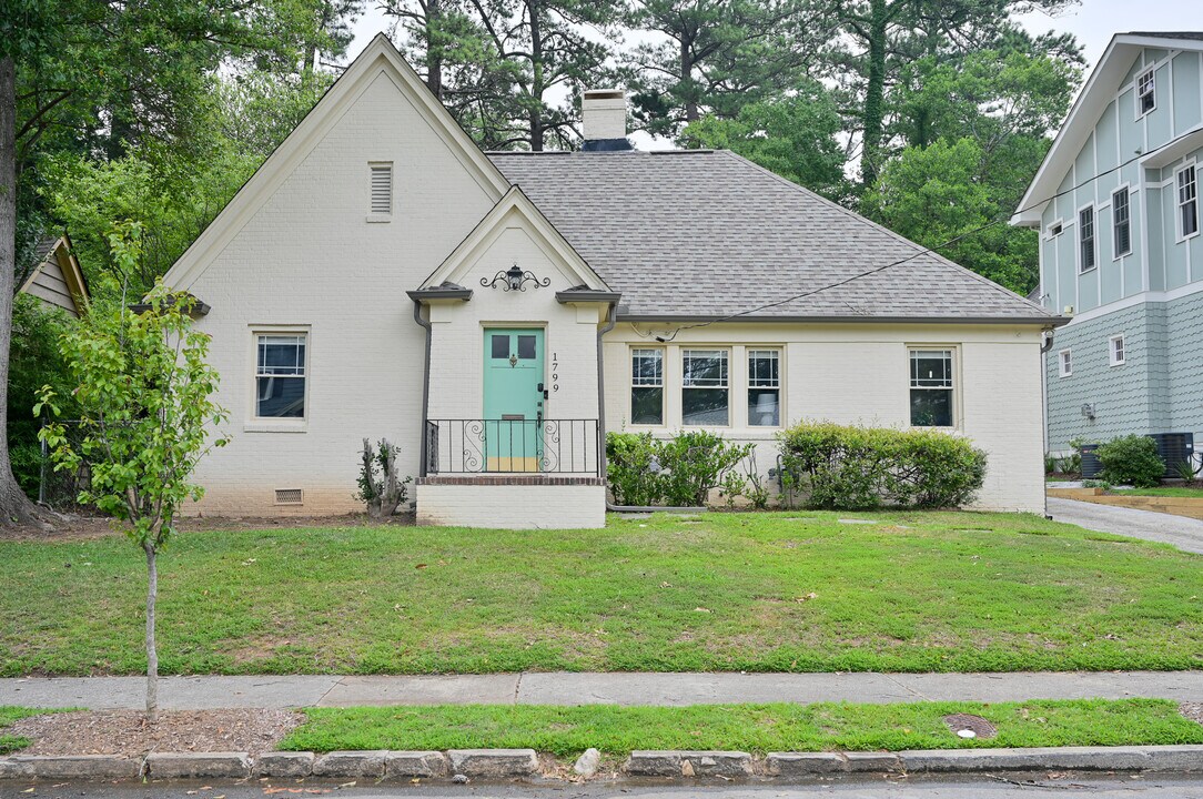 1799 Flagler Ave NE in Atlanta, GA - Foto de edificio