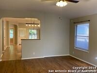 9735 Girth Ln in San Antonio, TX - Building Photo - Building Photo