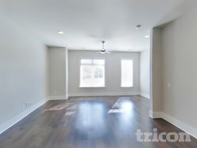 1263 Hillwood Private Cove in Nashville, TN - Building Photo - Building Photo