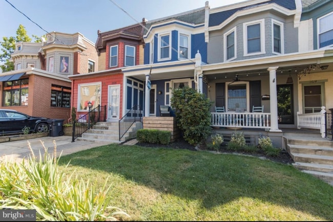 property at 1610 W 16th St