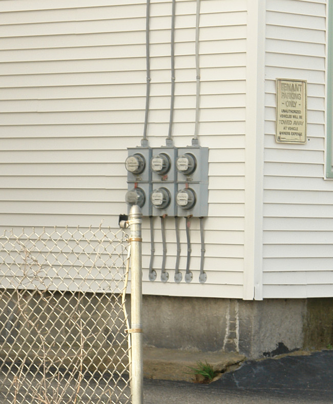 344 Granite St in Manchester, NH - Building Photo - Building Photo