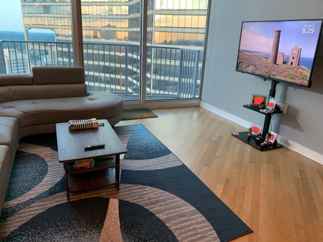 property at 400 W Peachtree St NW