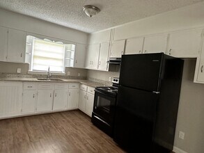 2601 2nd St NW in Center Point, AL - Building Photo - Building Photo