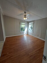 235 Gail Dr in Satsuma, FL - Building Photo - Building Photo