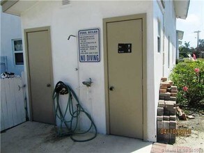 104 SE 10th St-Unit -202 in Deerfield Beach, FL - Building Photo - Building Photo