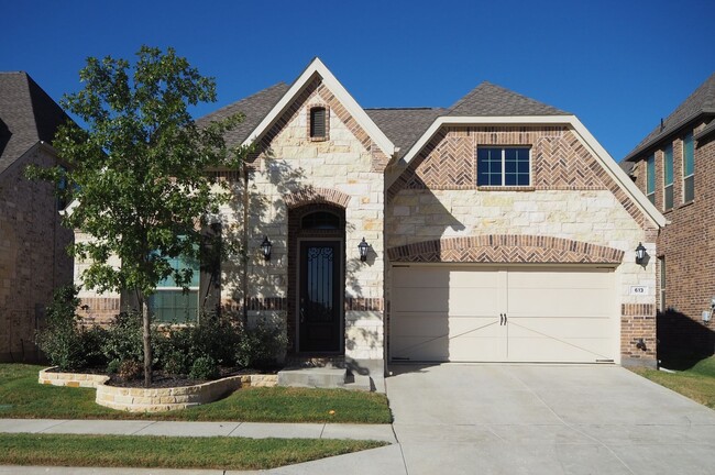 property at 613 Blue Horizon Wy