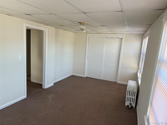 21 Jayne Ave in Patchogue, NY - Building Photo - Building Photo