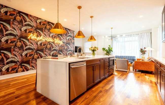 713 26th Ave N-Unit -ID1316470P in Nashville, TN - Building Photo - Building Photo