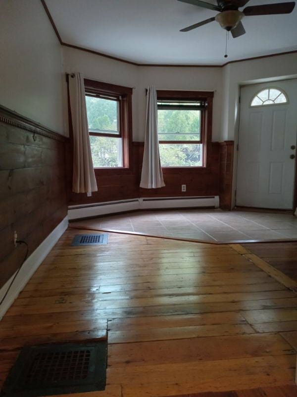 13 Essex St in Salem, MA - Foto de edificio - Building Photo