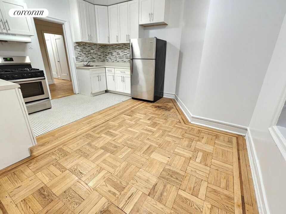 3900 Greystone Ave in Bronx, NY - Building Photo