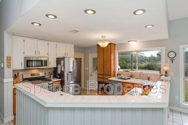 property at 4068 Pinederosa Trail