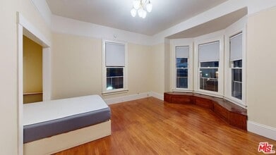 487 43rd St, Unit 3 in Oakland, CA - Foto de edificio - Building Photo