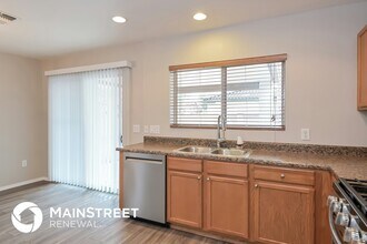 6963 S Sweetbush Ave in Tucson, AZ - Building Photo - Building Photo