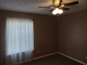 2981 Horseshoe Bend Dr in Indianapolis, IN - Building Photo - Building Photo