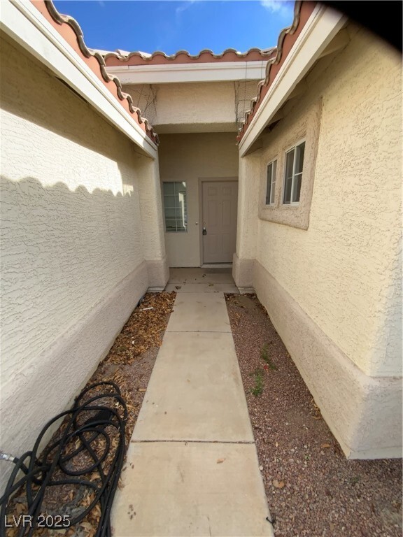 1153 Elam St in Henderson, NV - Foto de edificio - Building Photo