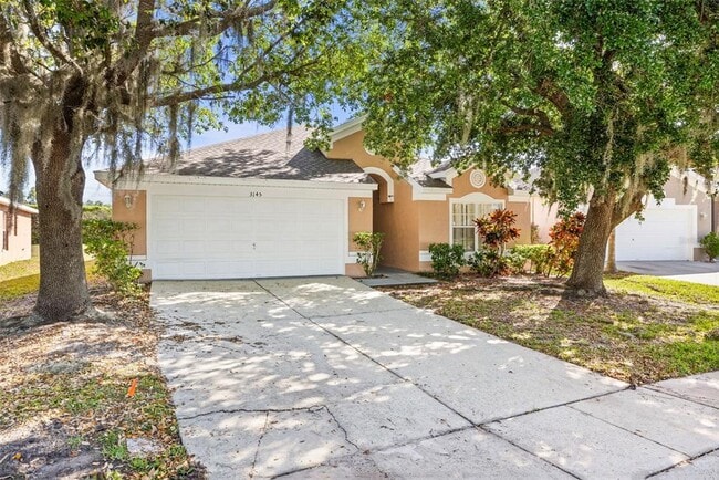 3145 Stonehurst Cir in Kissimmee, FL - Building Photo - Building Photo