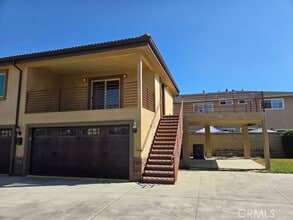 21827 Hawaiian Ave in Hawaiian Gardens, CA - Building Photo - Building Photo