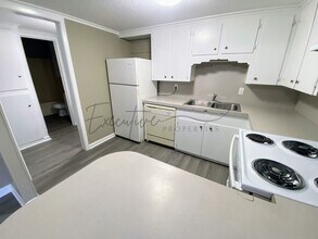 419 Clarence St in Lake Charles, LA - Building Photo - Building Photo