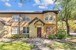 6340 Raleigh St in Orlando, FL - Building Photo