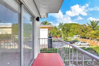 8295 NE Miami Ct in Miami, FL - Building Photo - Building Photo