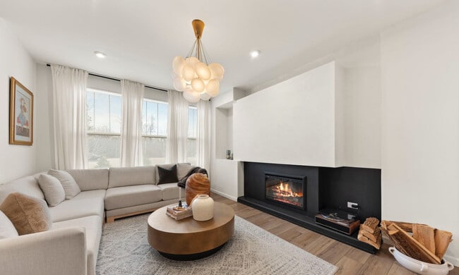 property at 2108 Weatherbee Ln
