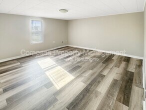 1300 Hamilton Ave NW in Grand Rapids, MI - Building Photo - Building Photo