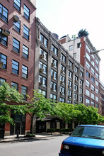 155 W 15th St in New York, NY - Building Photo - Building Photo