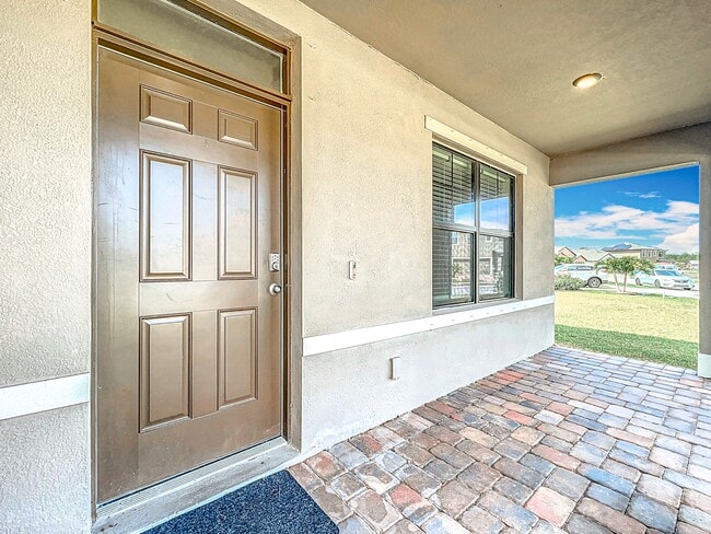 870 Remington Green Dr SE in Palm Bay, FL - Building Photo - Building Photo