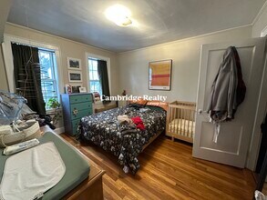 10 Ellery St in Cambridge, MA - Building Photo - Building Photo