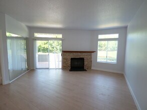 43 Dover Pl in Laguna Niguel, CA - Building Photo - Building Photo