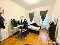 7 Hesston Ter photo'