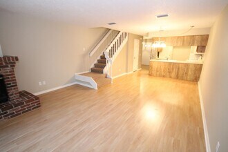 5167 Lazy Oaks Dr in Winter Park, FL - Building Photo - Building Photo