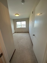 101 Del Prado Dr in Daly City, CA - Foto de edificio - Building Photo