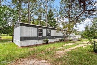 10317 Giles Rd in Linden, NC - Building Photo - Building Photo