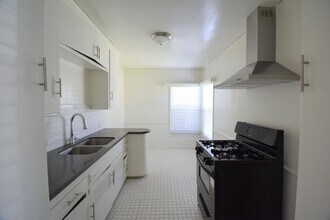 4751 Kraft Ave in Los Angeles, CA - Building Photo - Building Photo