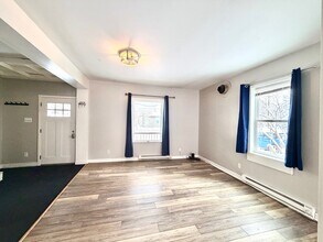 924 Electric Ave in Bigfork, MT - Building Photo - Building Photo