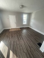 1462-1464-1464 Logan Ave in Tyrone, PA - Building Photo