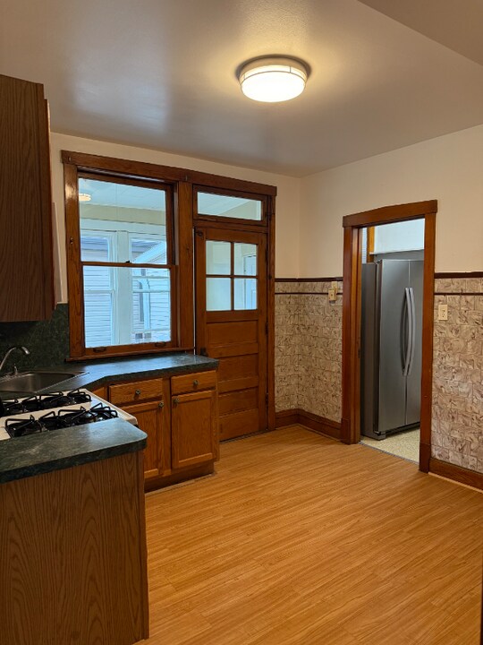 3847 N Linder Ave in Chicago, IL - Building Photo