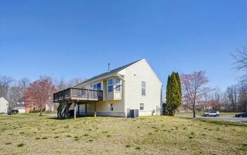 12828 Dunkirk Dr in Upper Marlboro, MD - Building Photo - Building Photo
