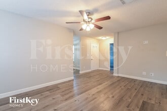 2017 Waverly Cir in Henderson, NV - Building Photo - Building Photo
