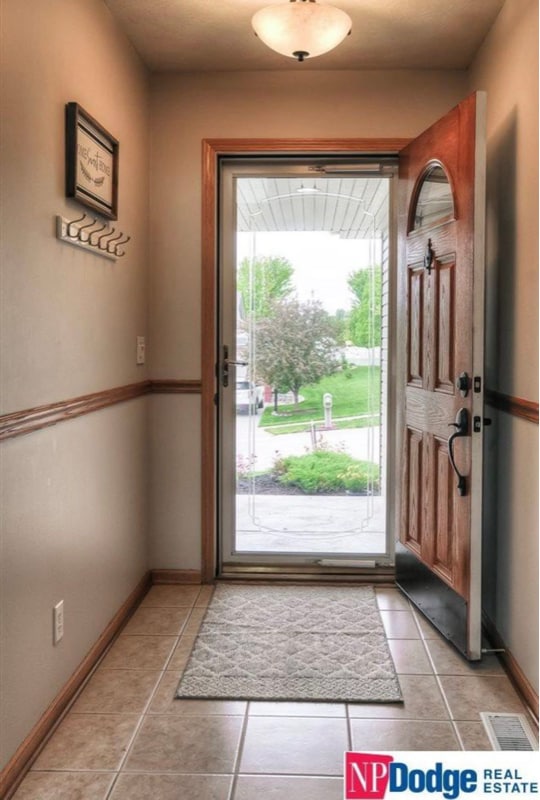 10005 S 201st St in Gretna, NE - Building Photo - Building Photo