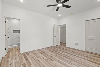 6538 S Rhodes Ave in Chicago, IL - Building Photo - Building Photo