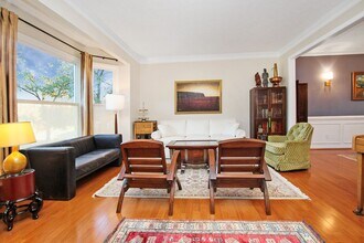 121 W Laydon Way in Poquoson, VA - Building Photo - Building Photo