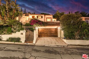 3425 Oak Glen Dr in Los Angeles, CA - Building Photo