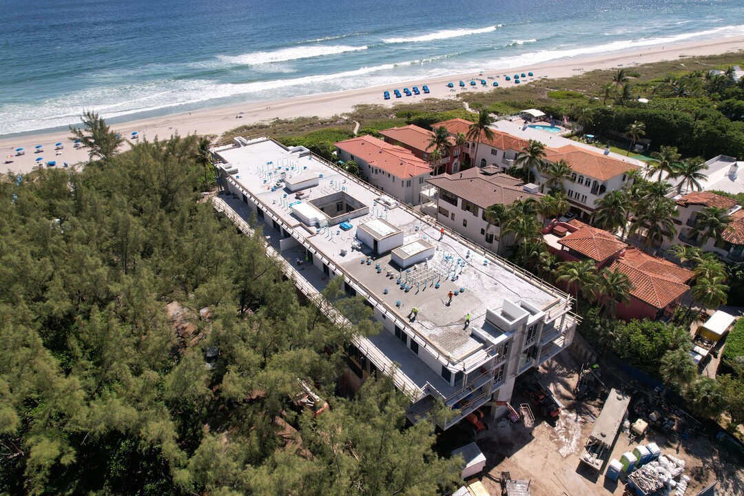 1625 S Ocean Blvd in Delray Beach, FL - Building Photo